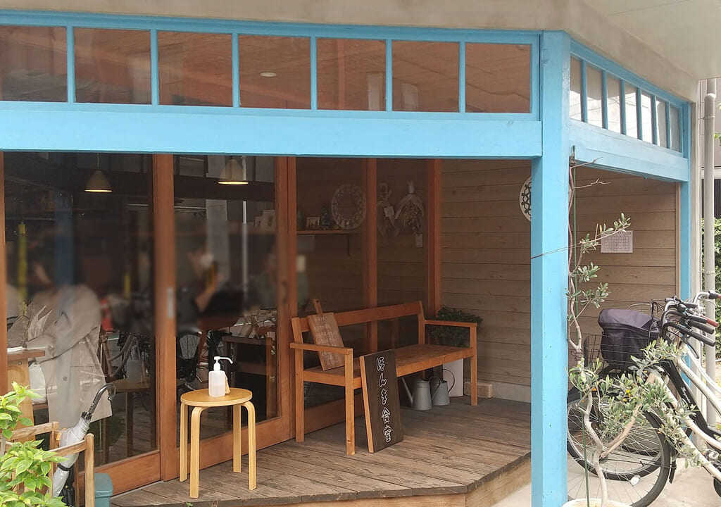 ほんま食堂（vow's space+cafe ）