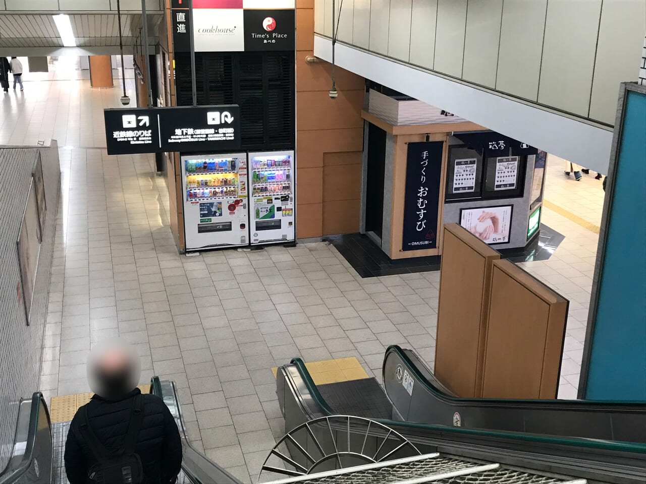 大阪阿倍野橋駅のエレベーター