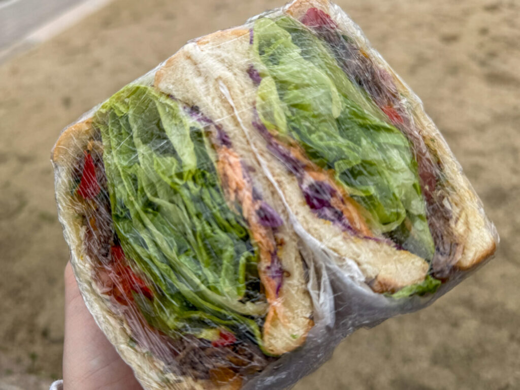 鶴橋のサンドイッチ専門店カフェポケットのプルコギサンド